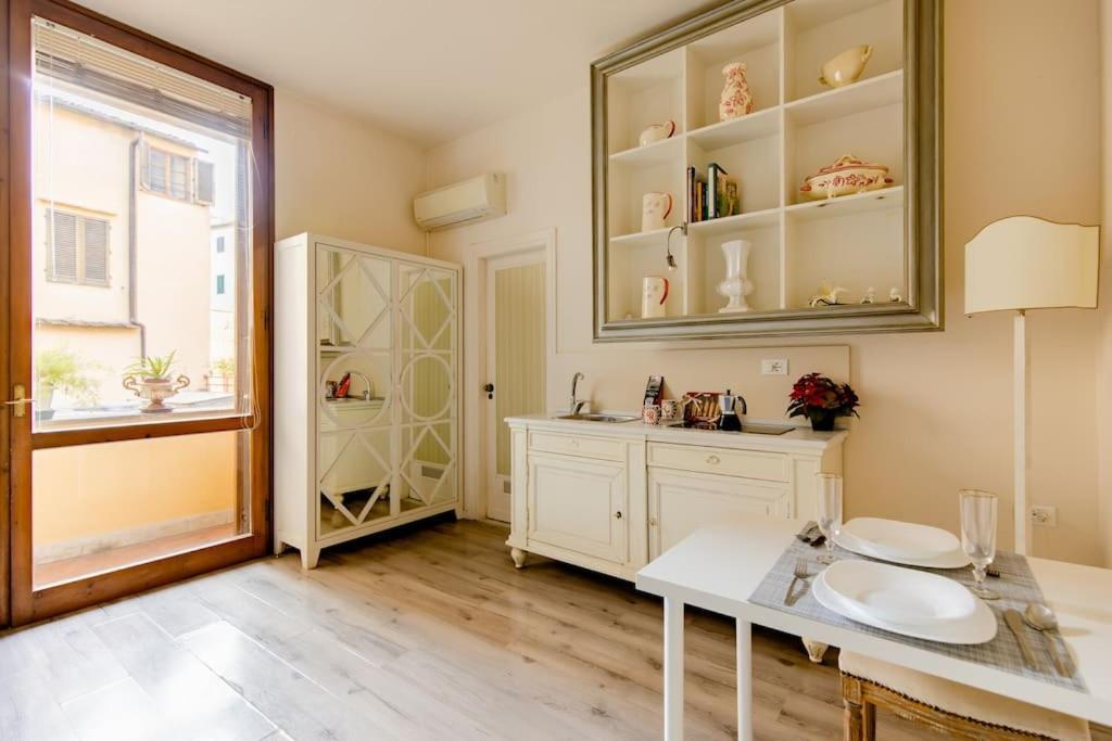 Charming Studio Next To The Duomo Florence Buitenkant foto