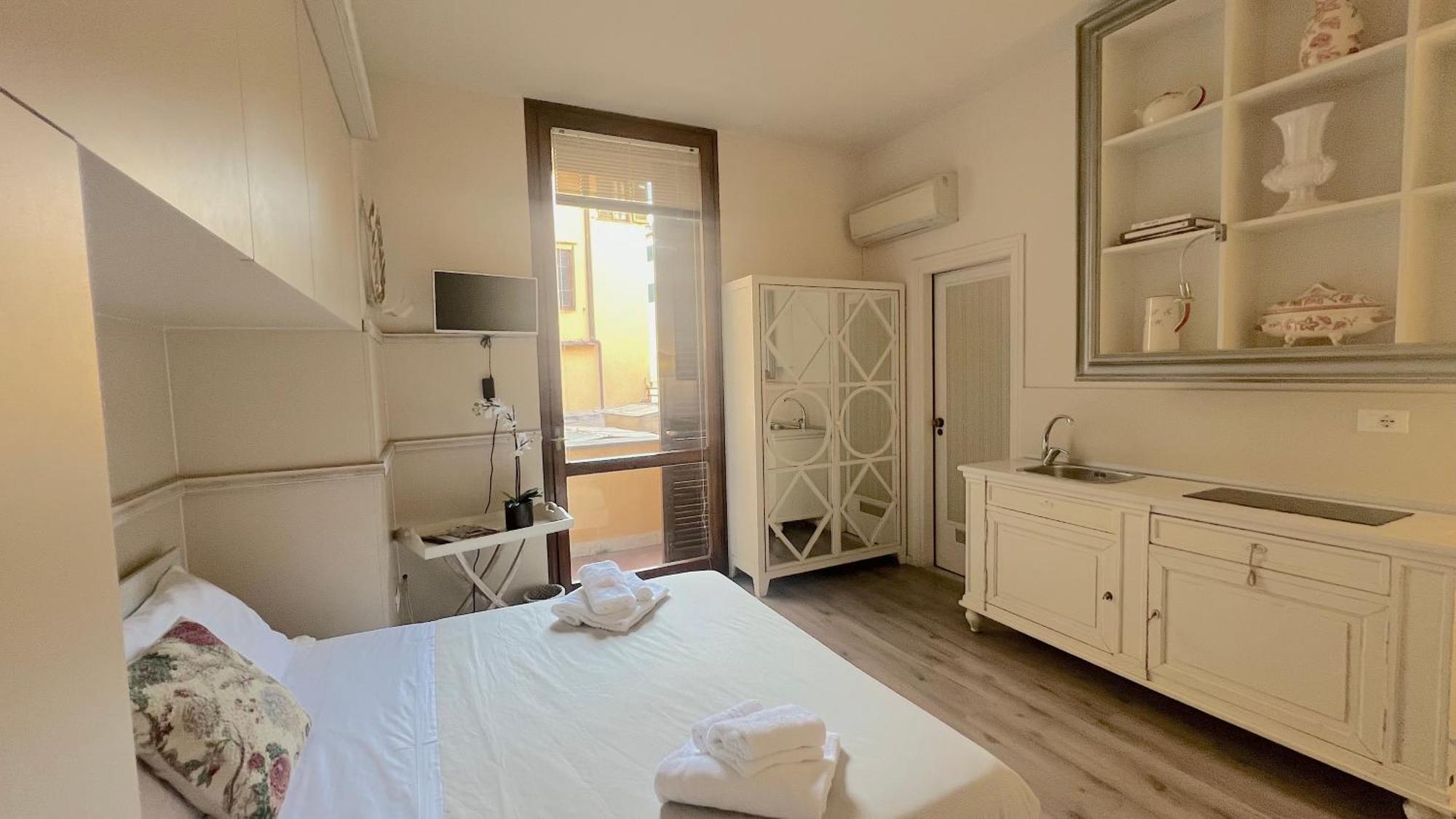 Charming Studio Next To The Duomo Florence Buitenkant foto