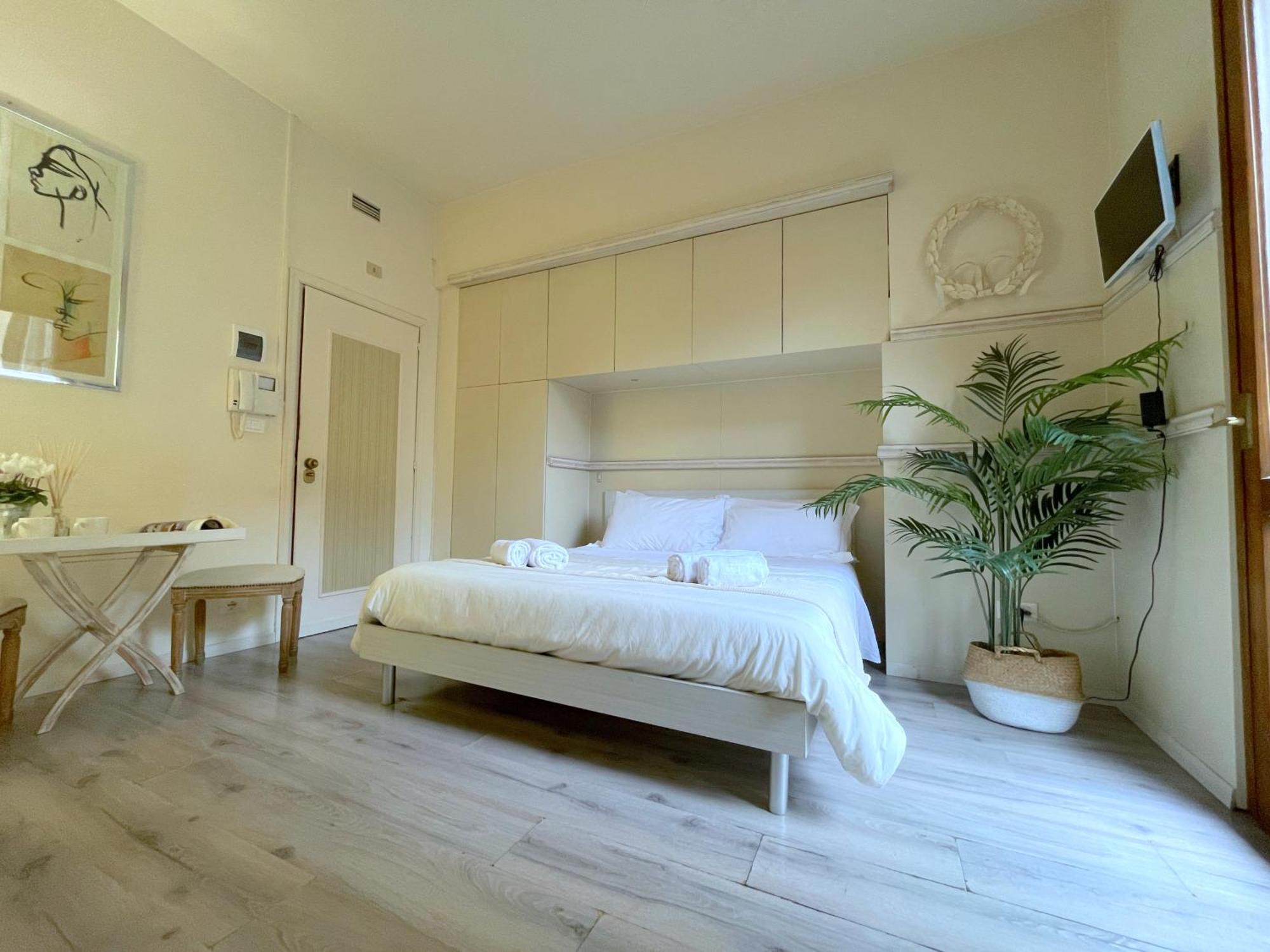Charming Studio Next To The Duomo Florence Buitenkant foto